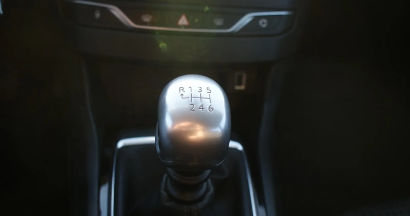 Peugeot 308 cena 47900 przebieg: 141000, rok produkcji 2018 z Oleszyce małe 191